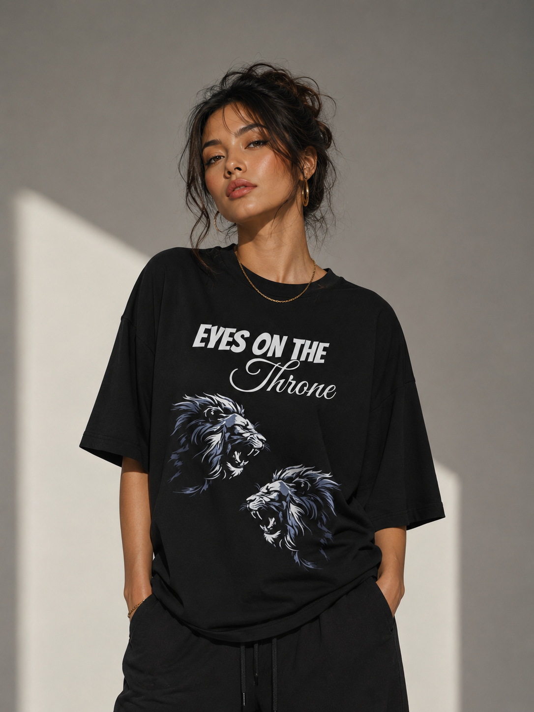 EyesOnThrone Oversized Tee